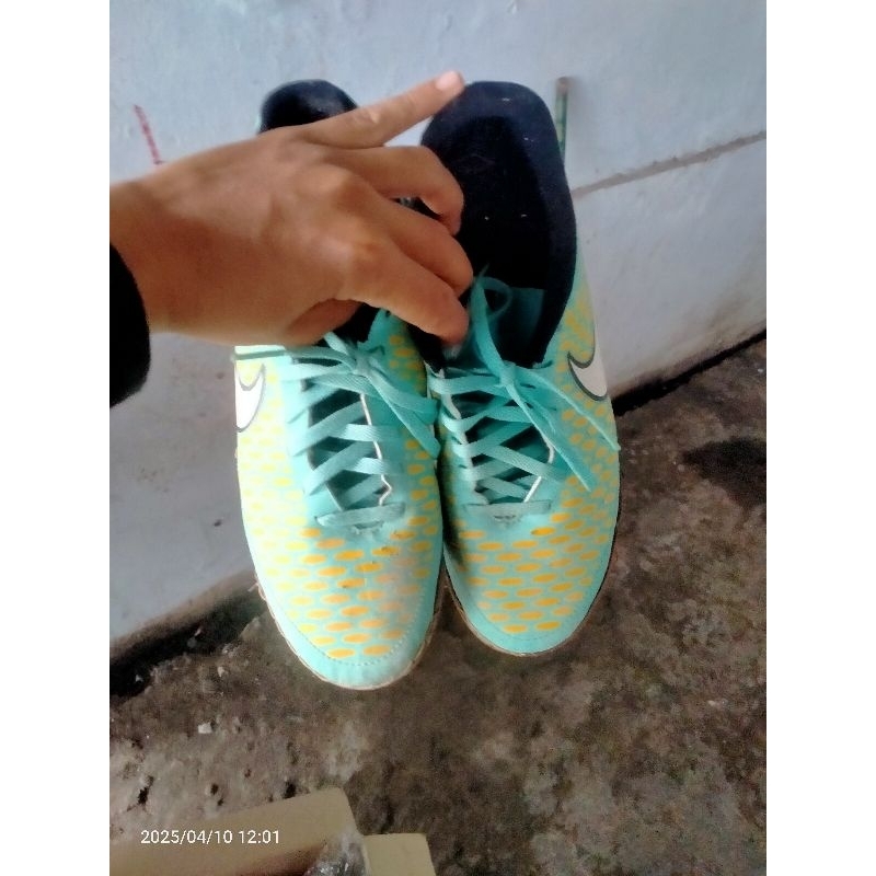 Nike Magista ukuran 42 seken