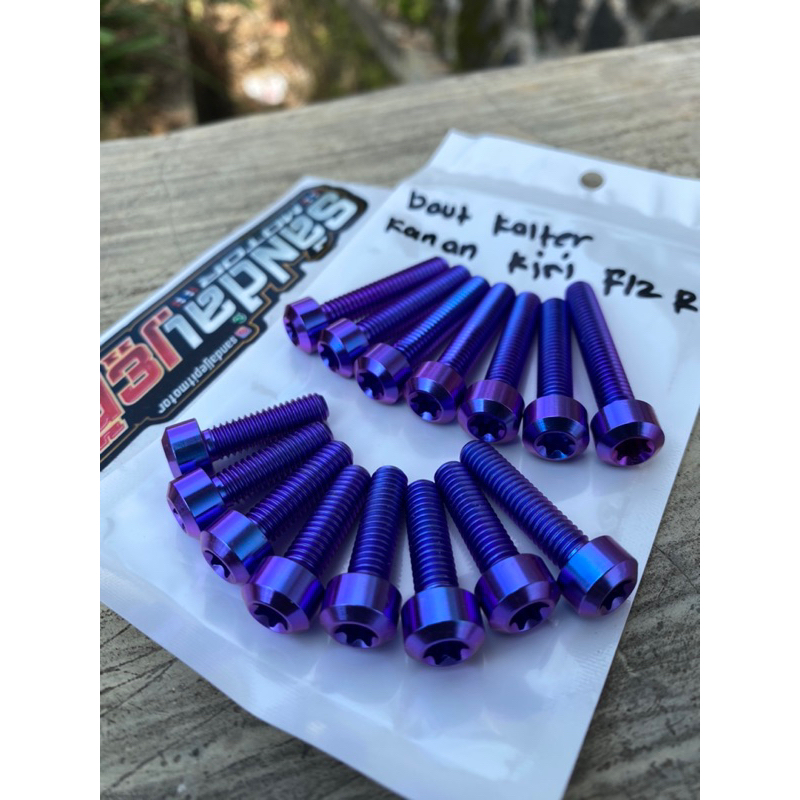 BAUT TITANIUM BLOK MESIN KANAN KIRI YAMAHA FIZR FIZ R BAUT TITANIUM KALTER KANAN KIRI YAMAH FIZR FIZ