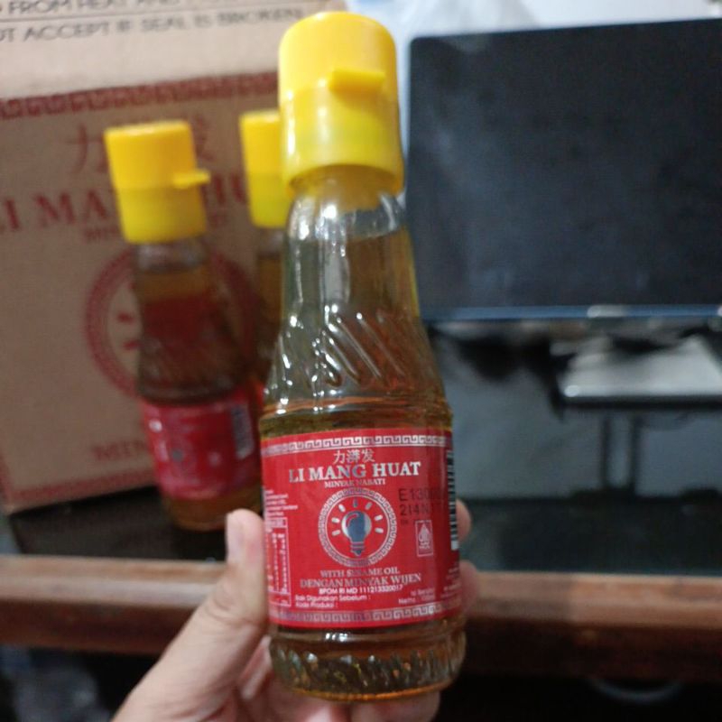 

Minyak Wijen Li Mang Huat 100ml