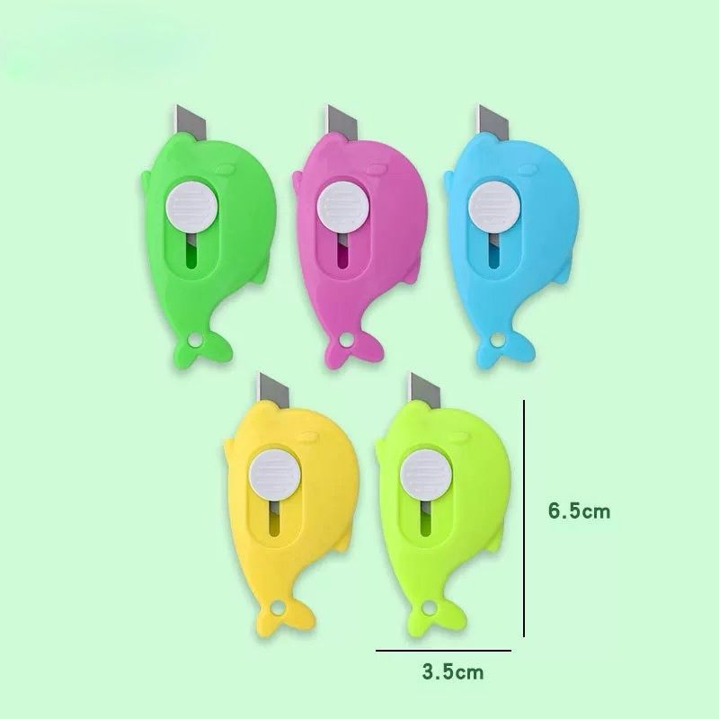 

Mini Cutter Dolphin / Cutter Mini Pisau Silet Pembuka Paket / Cutter Kecil / Pisau Unboxing Paket / Alat Pemotong Kertas