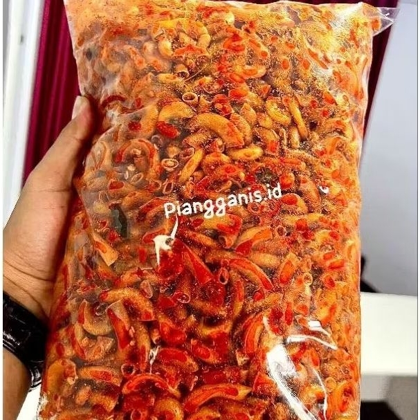 

MAKARONI / MAKARONI KRIUK / MAKARONI PEDAS BANDUNG