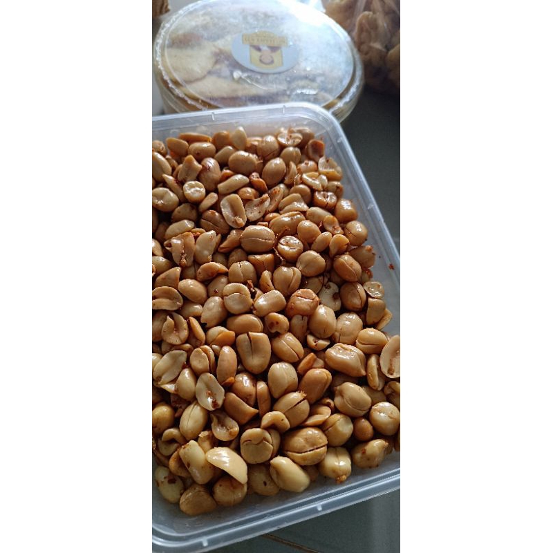 

kacang bawang gurih