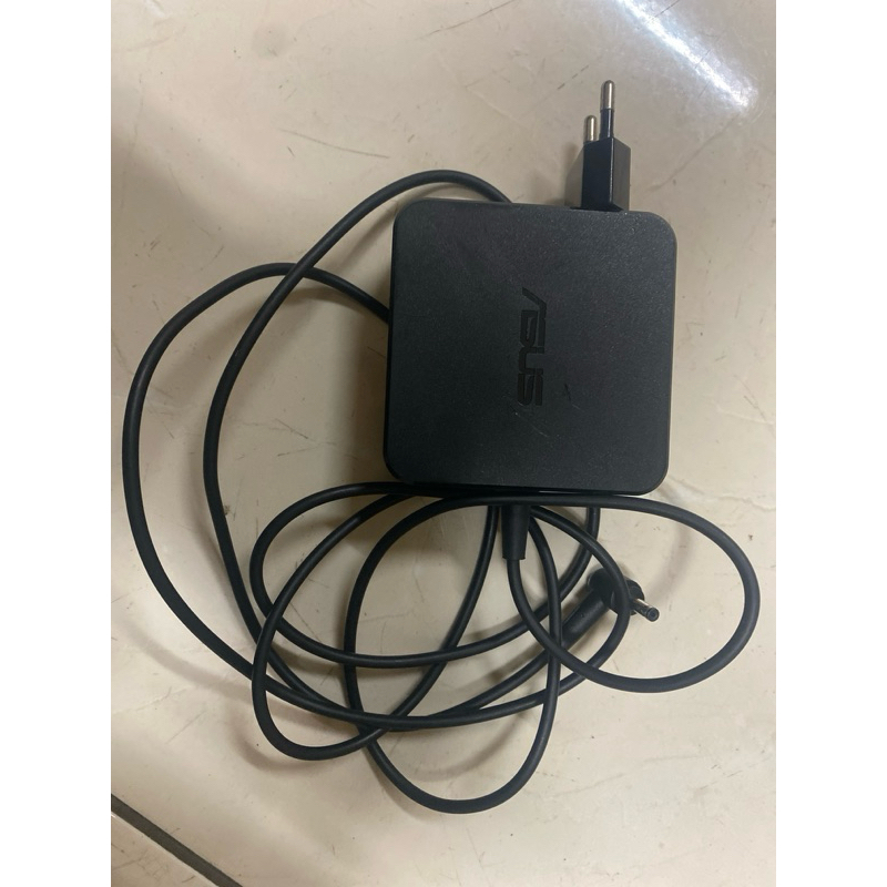 charger laptop asus vivobook second original