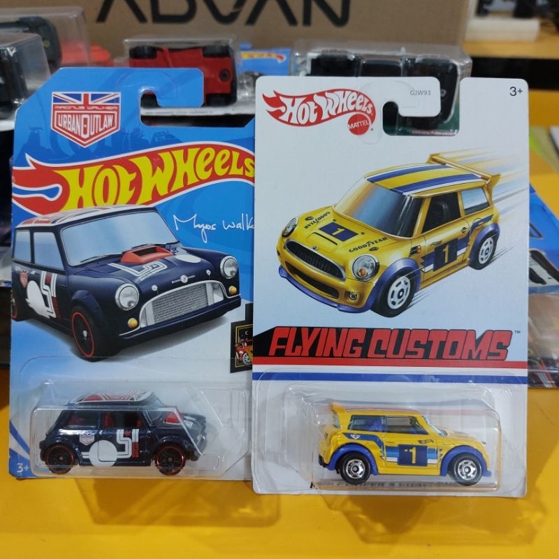 Hot Wheels Morris Mini Cooper Diecast