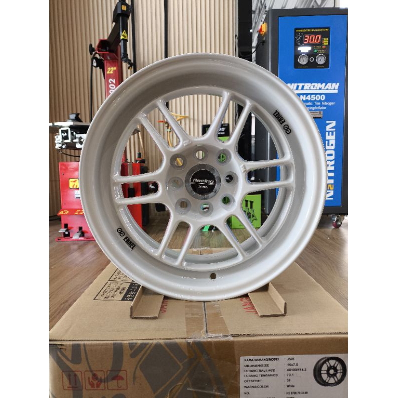 Velg mobil Enkei Model rpf1 ring 16 lubang 4x100 dan 4x114.3 et40 warna putih