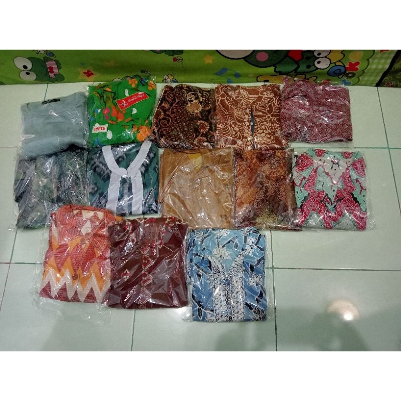 BAJU BATIK PRELOVED PEREMPUAN DEWASA UNTUK BERAT BADAN 50 SAMPAI 60 PILIHAN RANDOM TIGA PULUH RIBU D