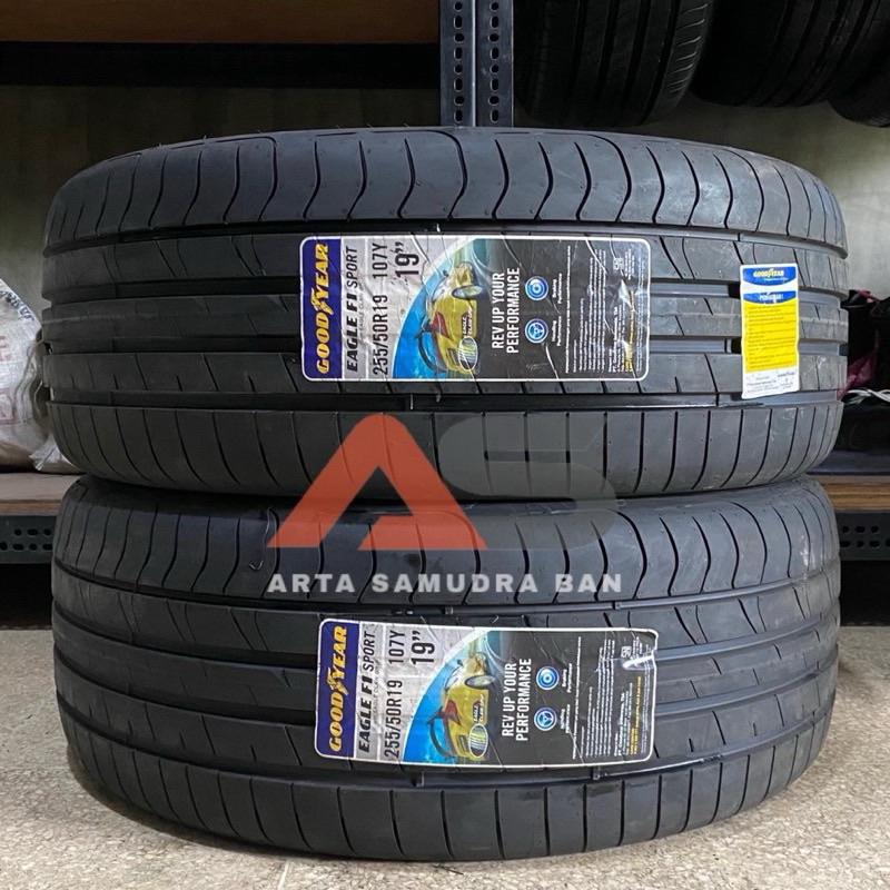 Ban Goodyear Eagle F1 Sport 255 / 50 R 19 R19