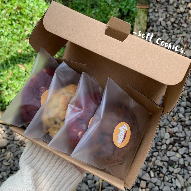 

[BUY 4 GET 5] Soft Baked Cookies by Chunky Munchies | Medium Size | Min 4 pcs