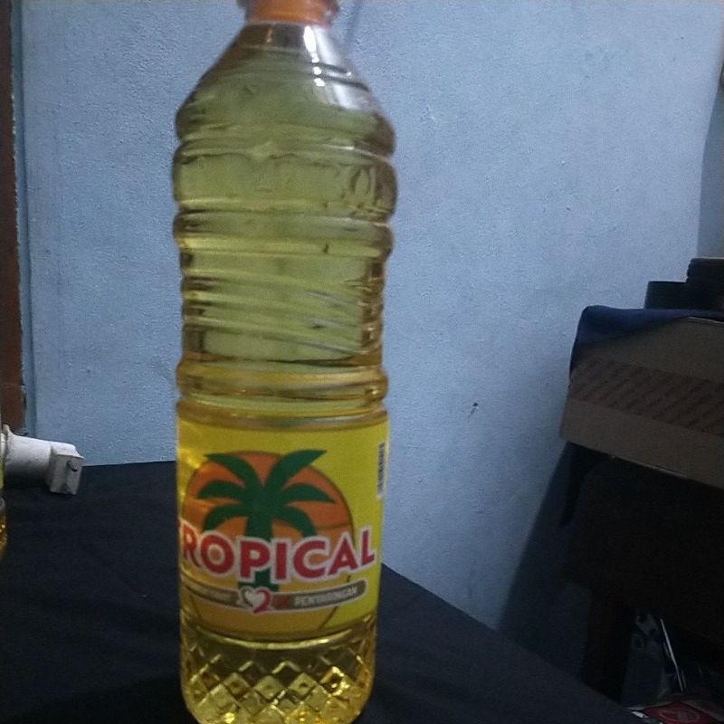 

minyak tropical 1 liter
