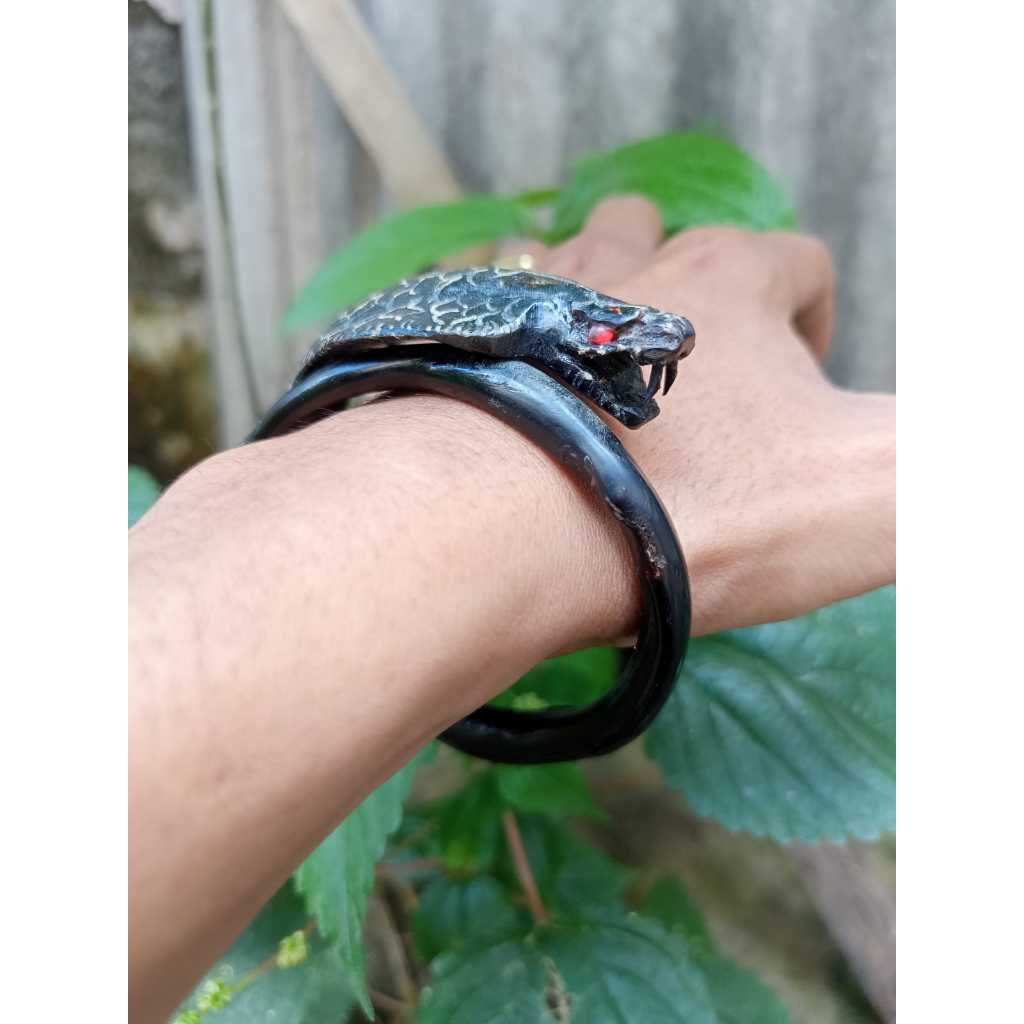 Gelang akar bahar hitam asli ukir ular kobra