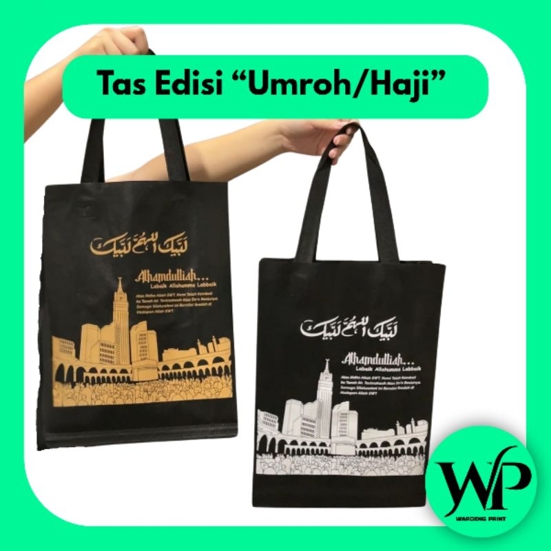 

Tas Spunbond Bingkisan Haji & Umroh Ukuran 25 x 35 cm – Cocok untuk Oleh-oleh