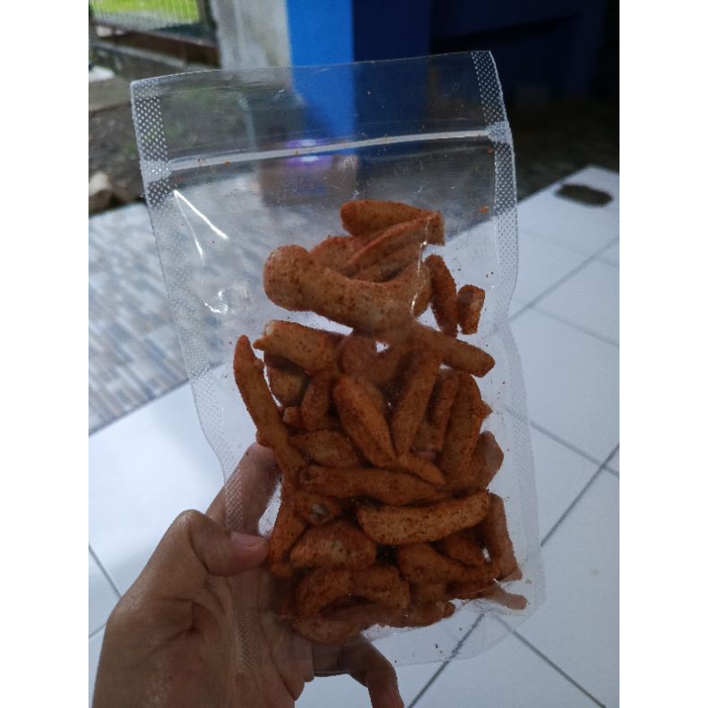 

basreng pedas daun jeruk kemasan 70 gram