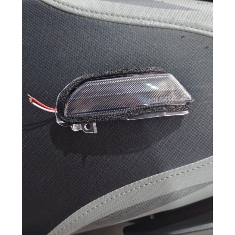 Lampu sein spion agya ayla 2023 2024 original sen spion ayla agya