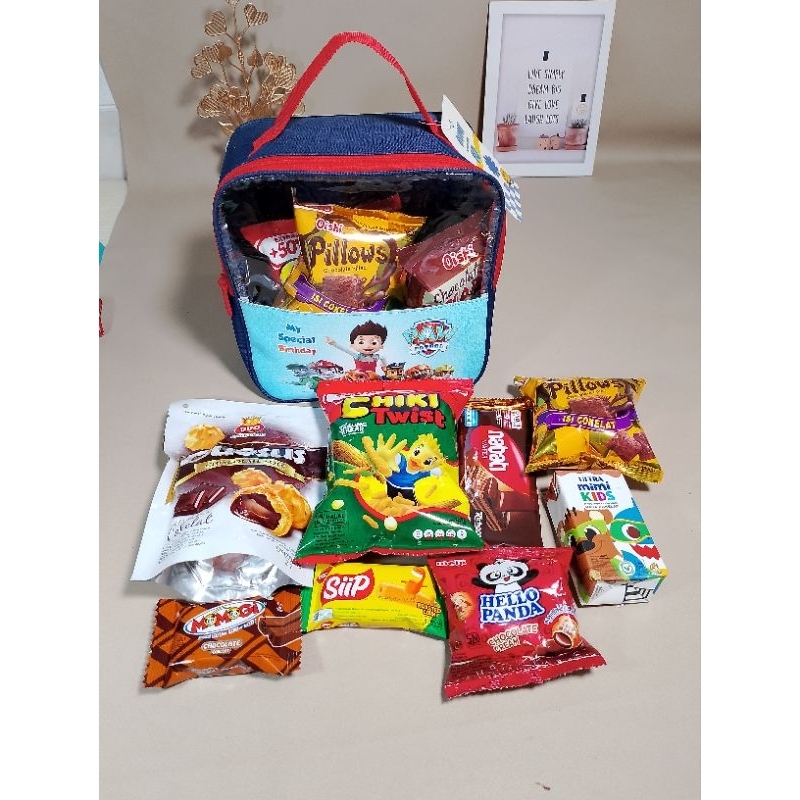 

Paket Ulang Tahun HamPers Ulang Tahun Anak