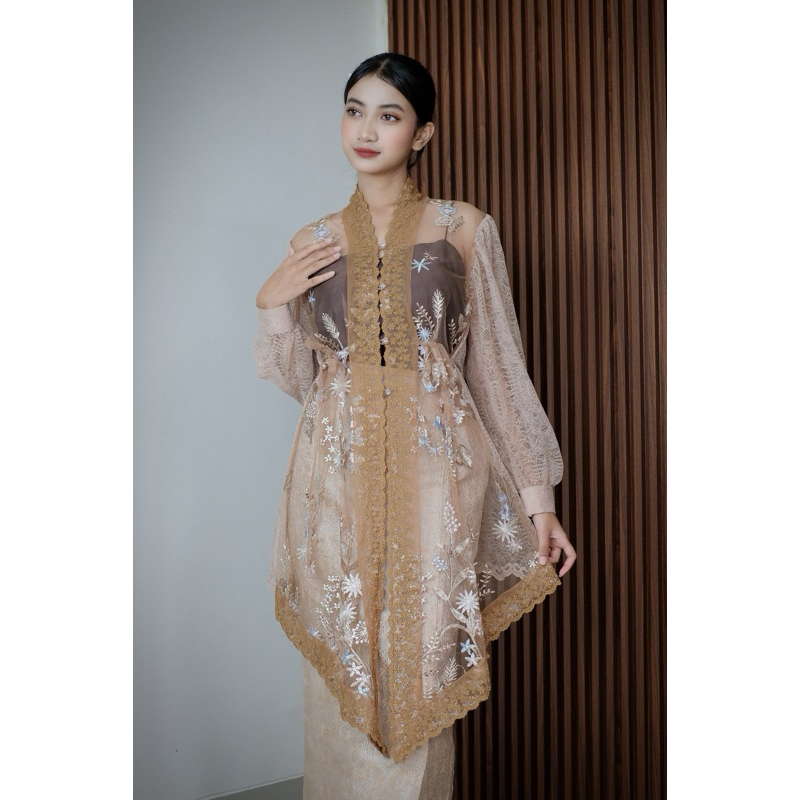 Rayapari Indonesia - Dayana Kebaya (inner included)