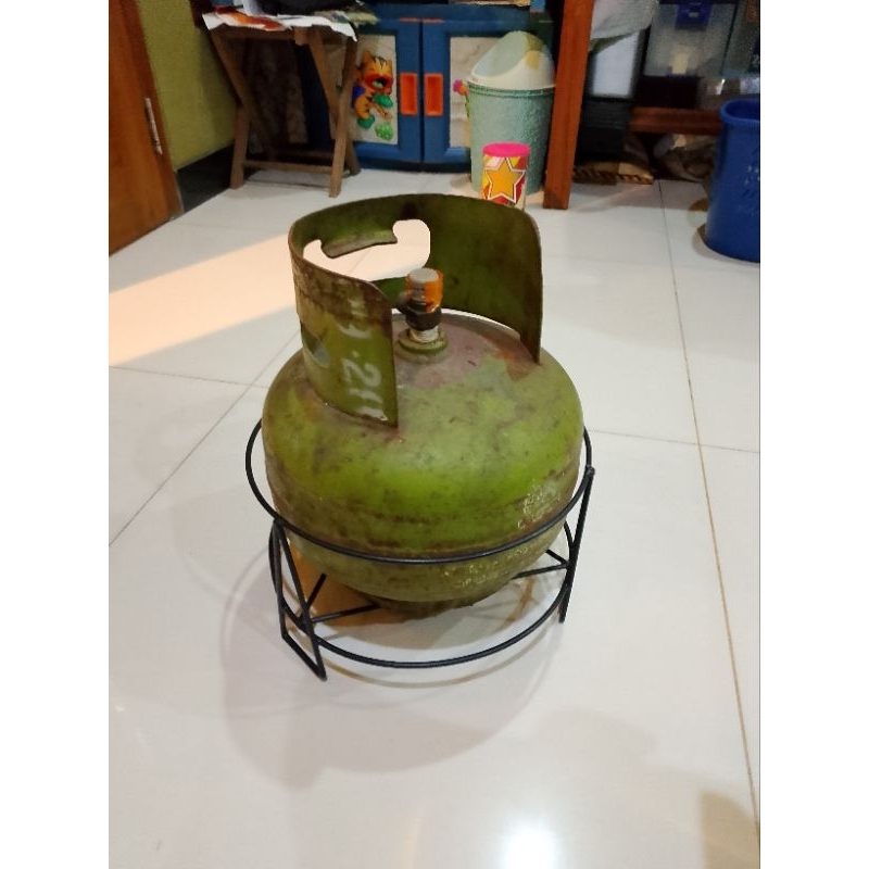 tatakan tabung gas LPG 3 kg /rak tabung LPG 3 kg