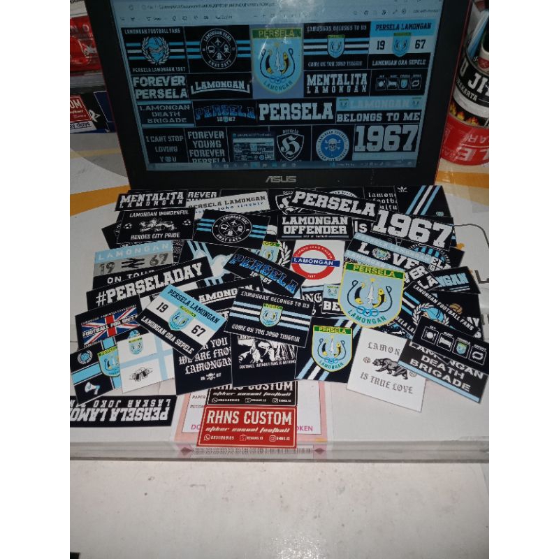 

STIKER PERSELA LAMONGAN ISI 50+pcs BAHAN VINYL
