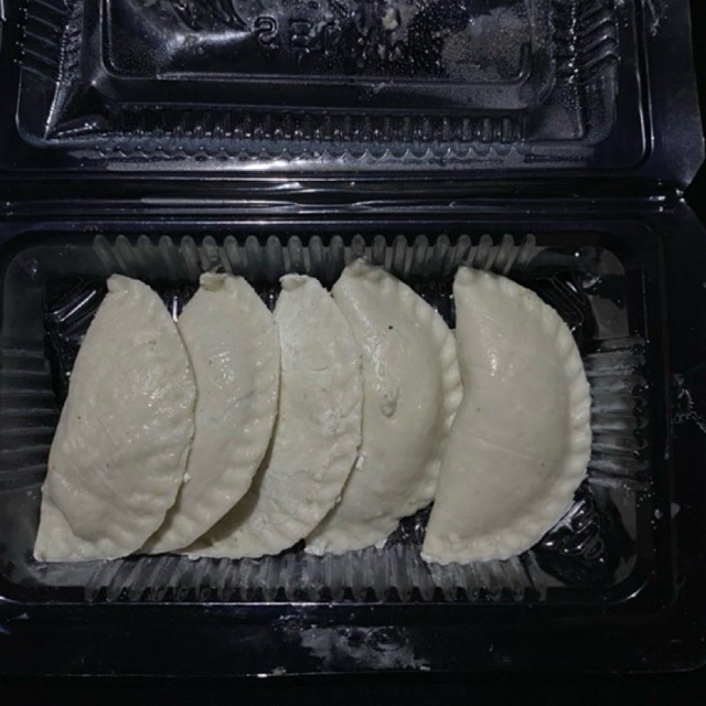 

cireng isi ayam suir pedas manis daun jeruk PROMO