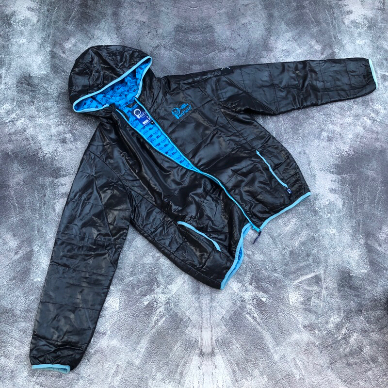 jaket colab penfield x onepiece copper