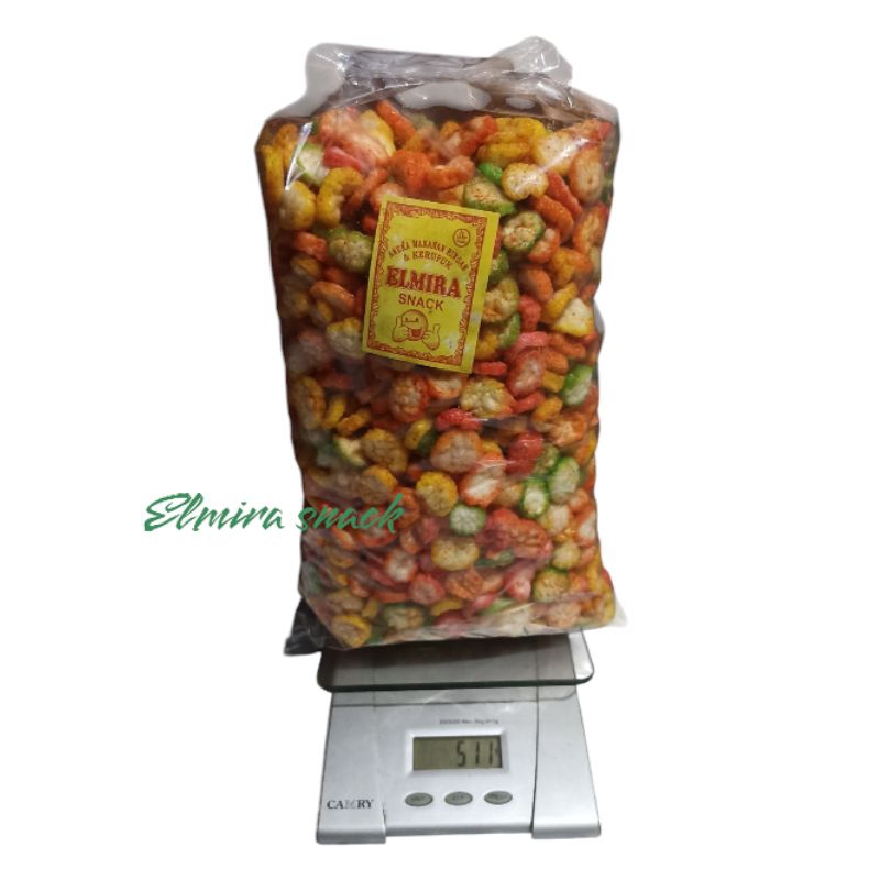 

500 gram,seblak super pedes bumbu nampol,kerupuk pedes.seblak kering 500 gram