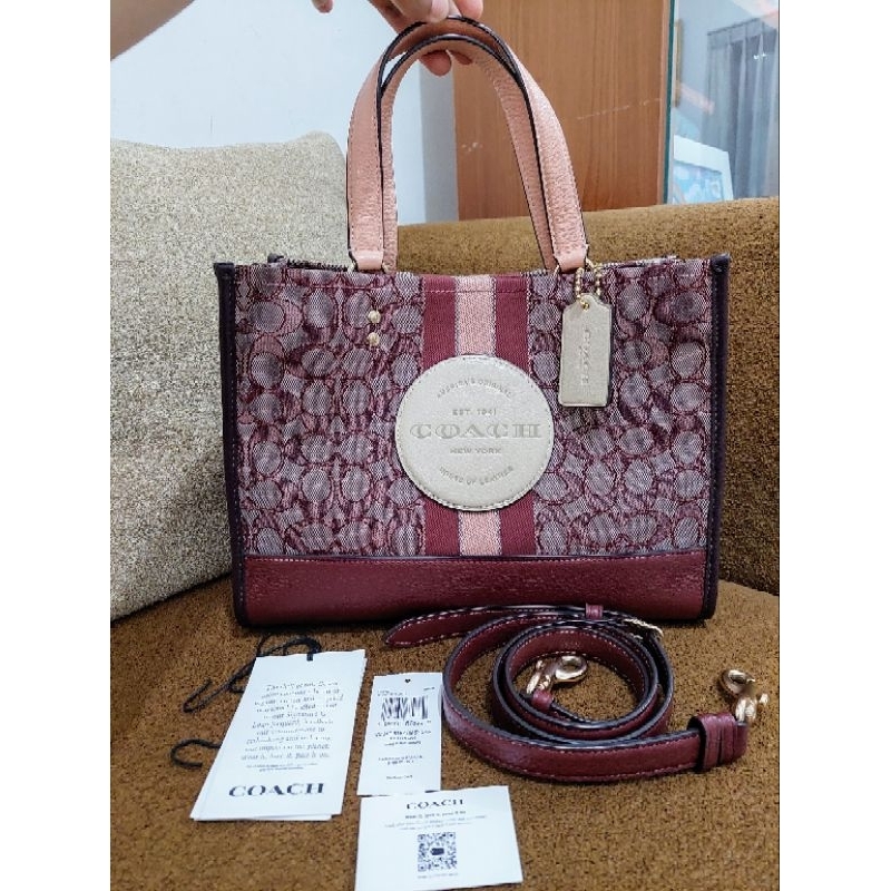 [PRELOVED] LIKE NEW Coach Dempsey Oxblood / Wine