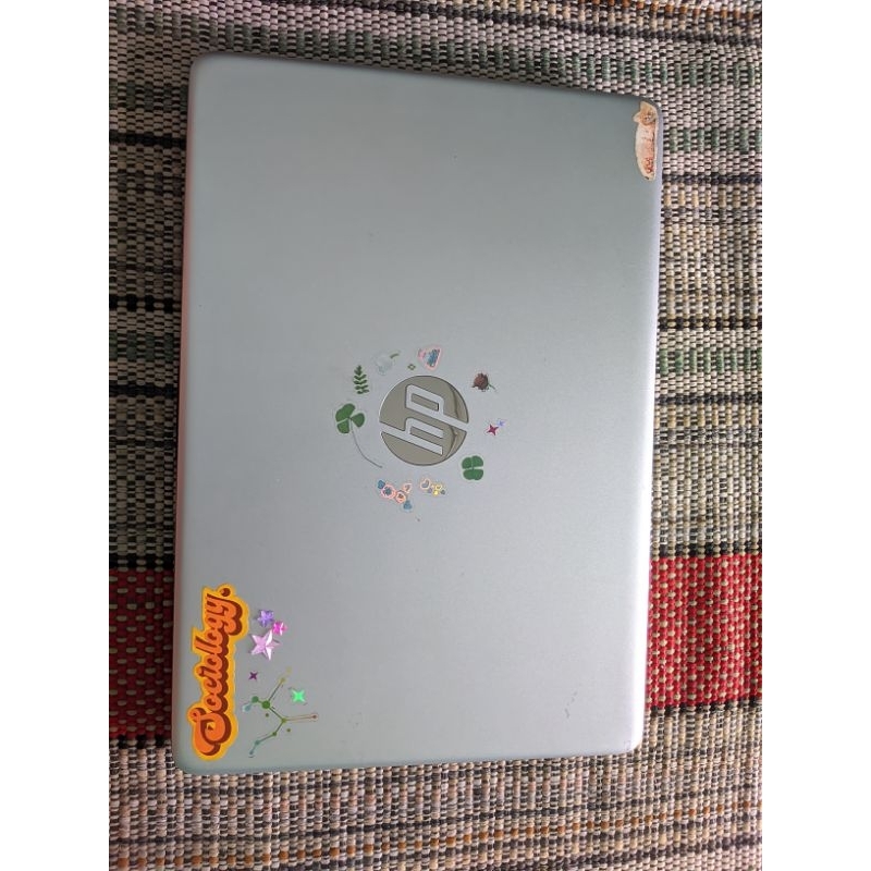 laptop hp 14s-dk1002au pretelan bahan pikiran
