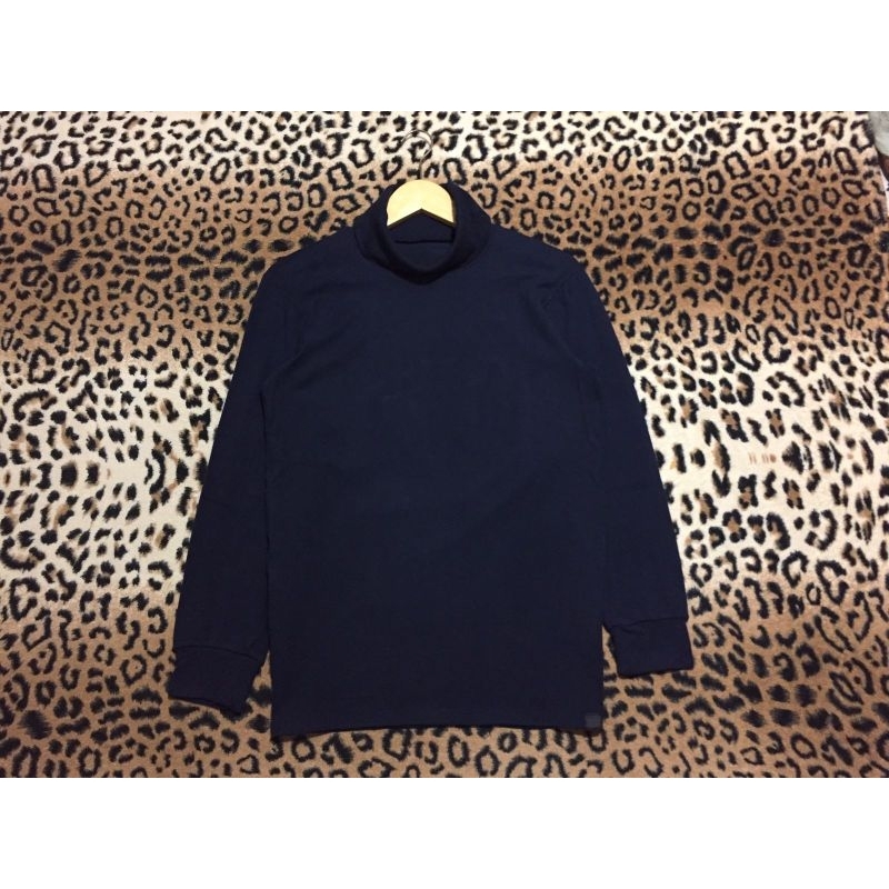UNIQLO HEATTECH ULTRA WARM TURTLENECK