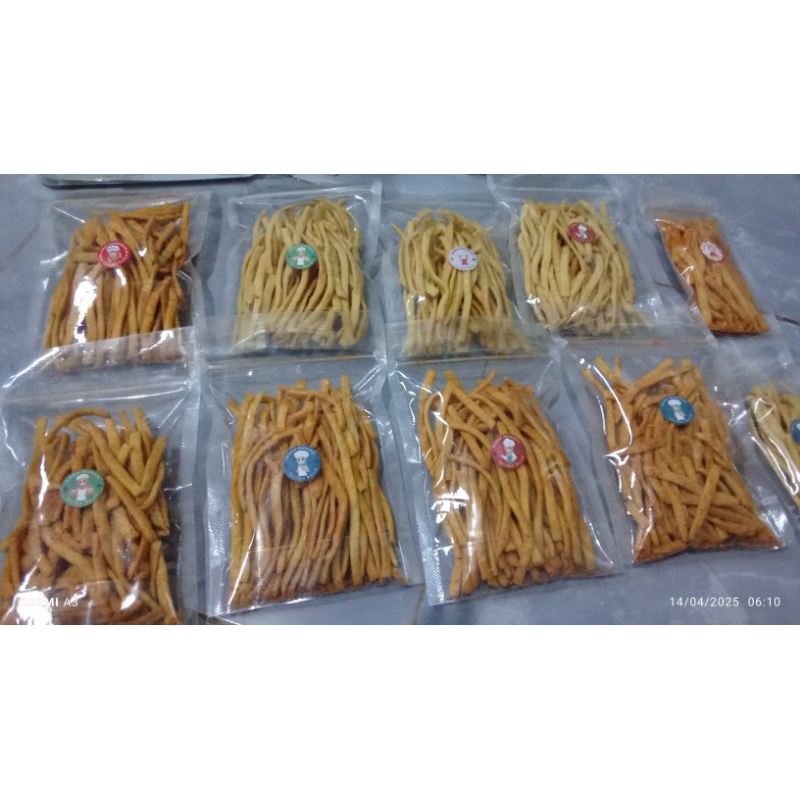 

Sistik Singkong kemasan 100gram