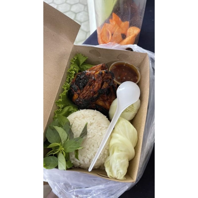 

Paket Nasi Ayam Bakar