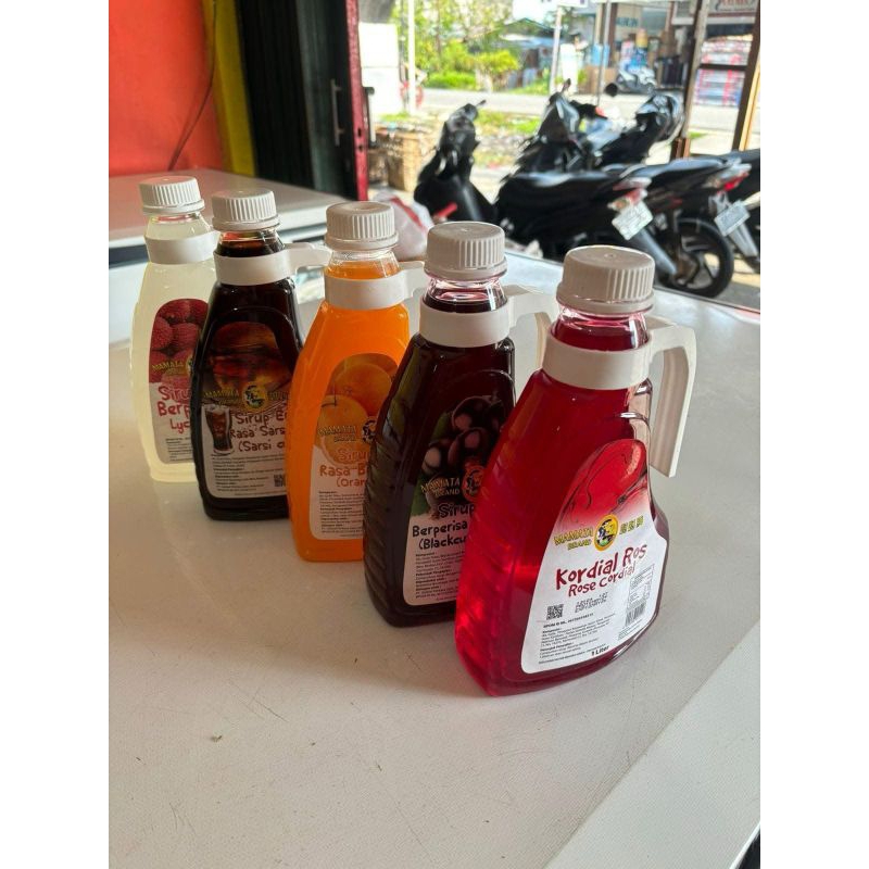 

MAMATA| SIRUP 1 LITER BERPERISA ORANGE | BLACKCURRANT | SARSI | LYCHEE | SYRUP | SIRUP