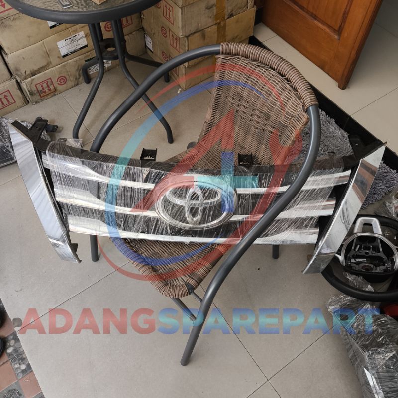 Grill Grille depan Toyota Fortuner VRZ 2017 Original