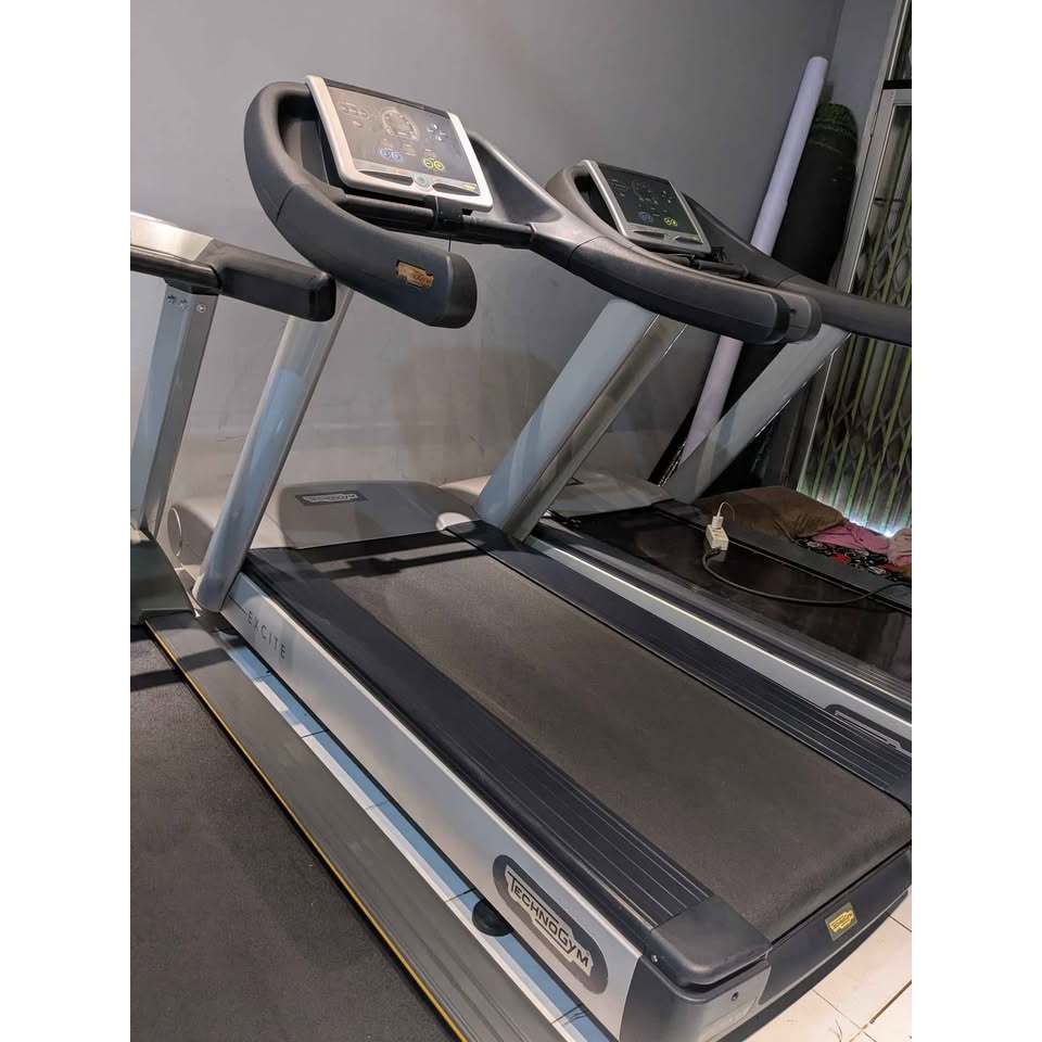 Treadmill Elektrik Techno Gym Run A500 Second
