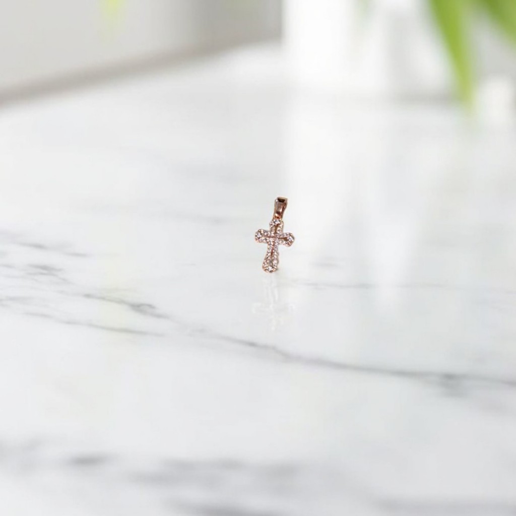 Liontin Tanpa Kalung Liontin Kecil Imut Motif Salib 1350