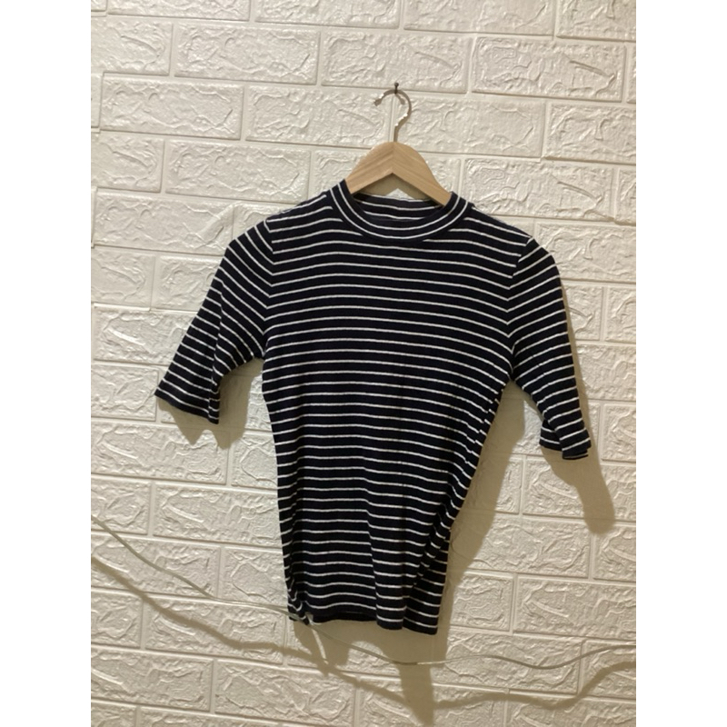 Kaos rajut Uniqlo size S