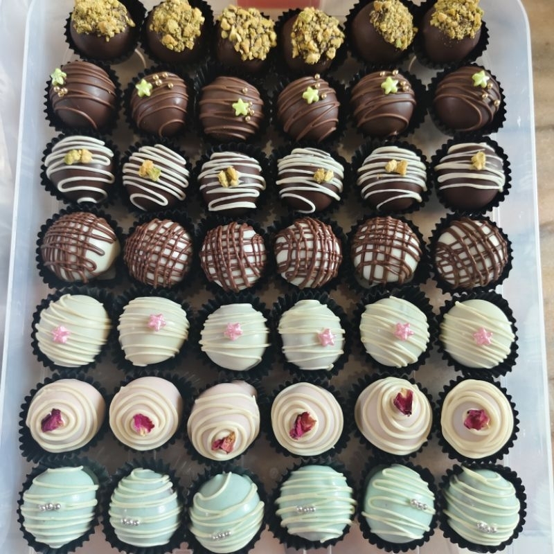 

Mini rhumball, chocoball isi 8 pcs kemasan toples jar 200 ml banyak varian