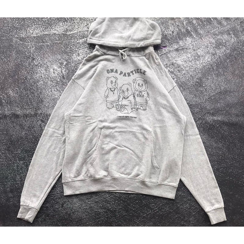 Hoodie Ona Oversized Second Preloved