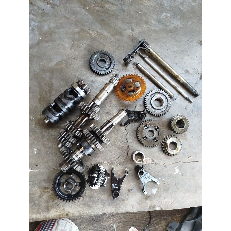 set gir rasio pompa oli perseneling balancer dll vixion old original