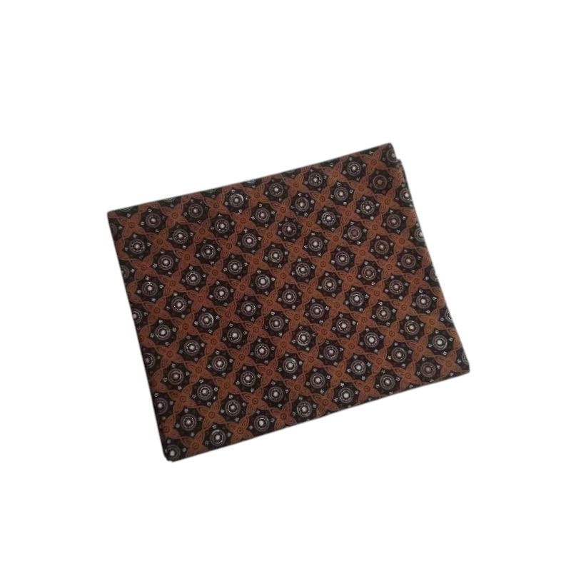 Kain jarik batik sogan Jogja kombinasian grompol