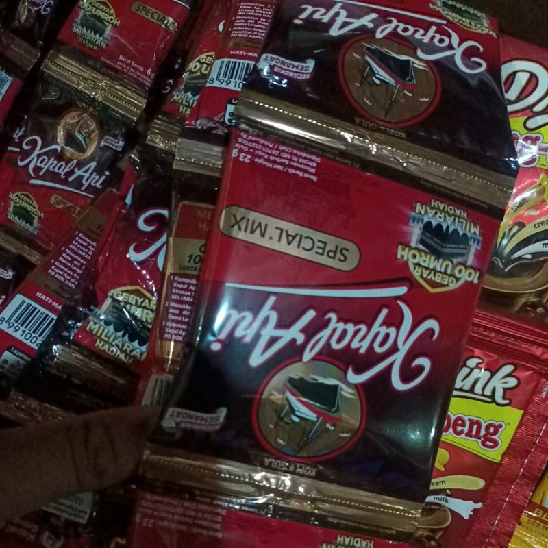 

[ ISI 10 SACHET ] KAPAL API SPECIAL MIX KOPI + GULA