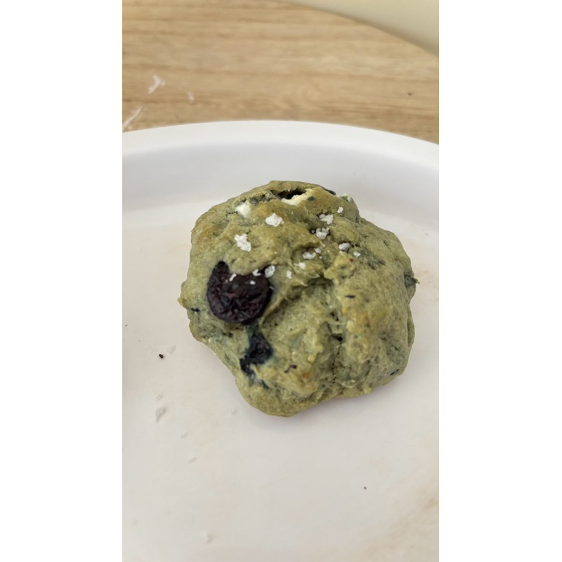 

blueberry cookie