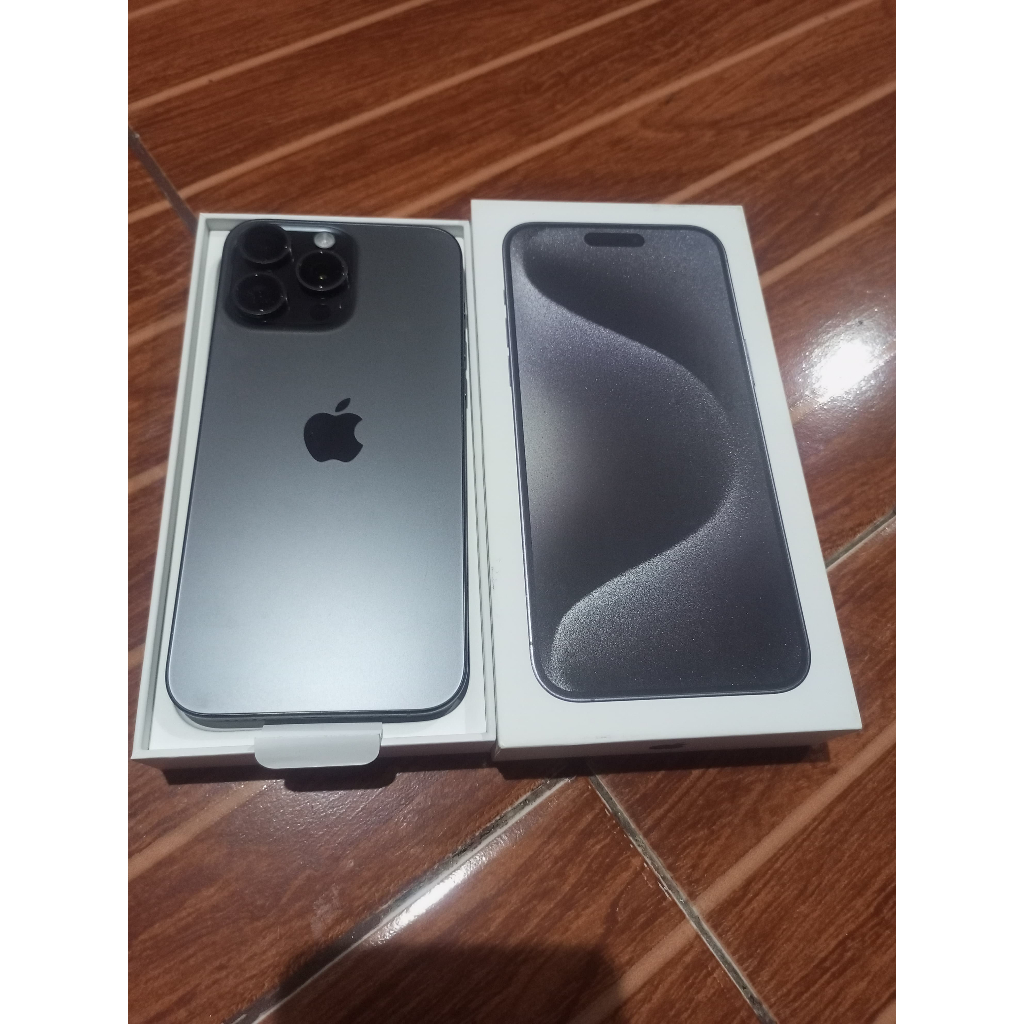 iPhone 15 Pro Max setara iBox (terdaftar di Beacukai) black titanium 1TB garansi apple care plus 202