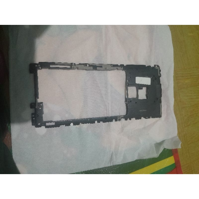 Tutup mesin Sony xz3