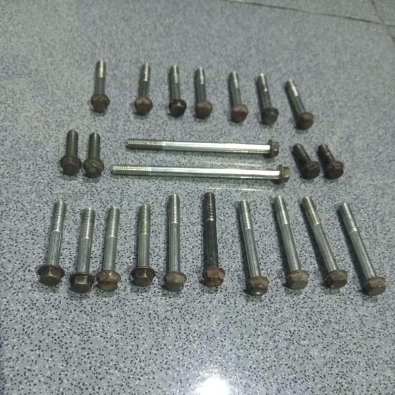 Baut blok mesin 1 set kunci 8 Yamaha Vixion copotan
