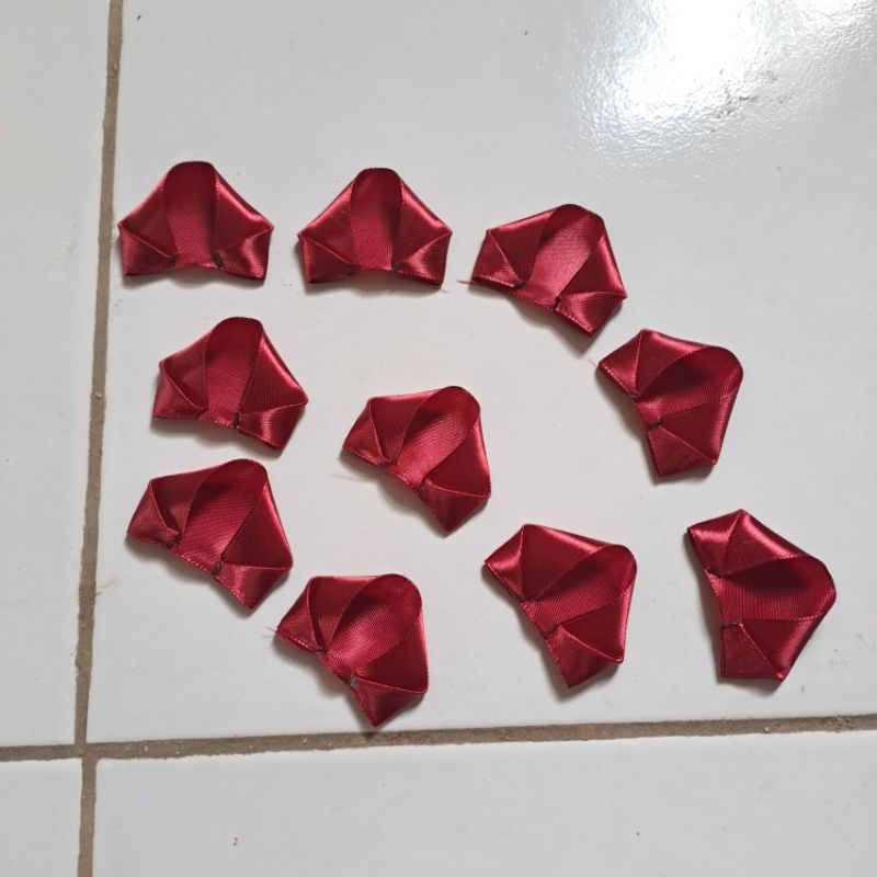 

Kelopak Bunga Mawar Pita Satin 4cm | Kelopak Bunga Pita Satin Jumbo