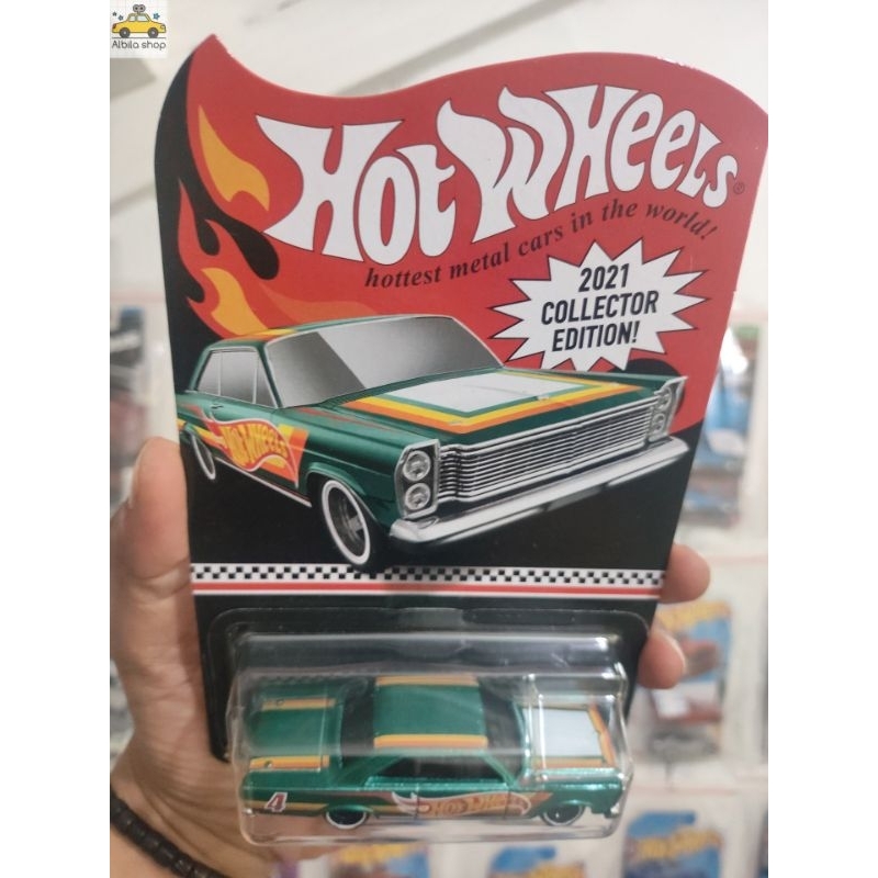 Hot Wheels 65 Ford Galaxie Collector Edition 2021