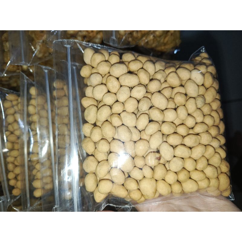 

kacang atom manis gurih dan renyah uk 200g