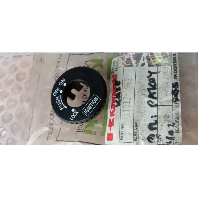 tutup kunci kontak cover kontak Kawasaki Kaze Kaze R original NOS