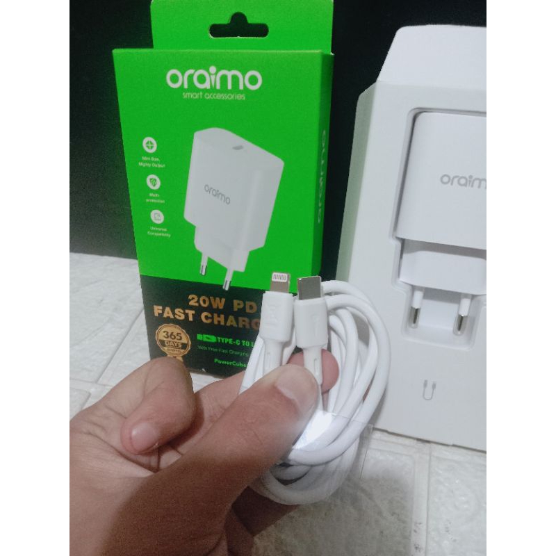 CHARGER ORAIMO OCW-E106S-CL55 20w PD FAST CHARGING SUPPORT
