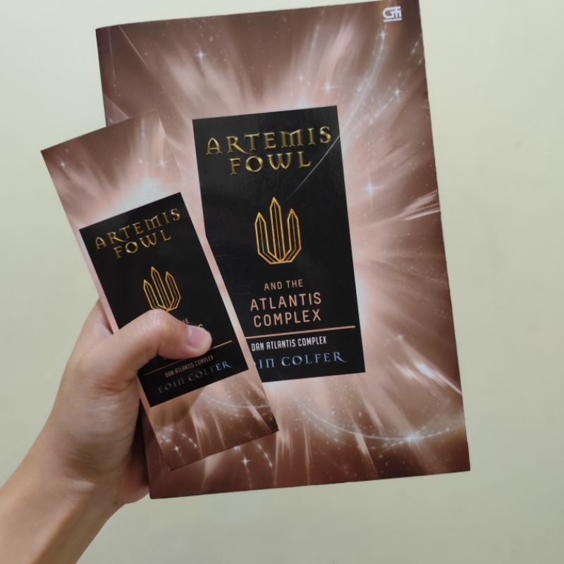 (Preloved) Novel Artemis Fowl : The Atlantis Complex #7