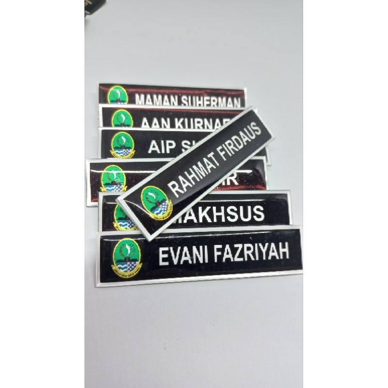 

Nametag LNK resin peniti magnet custom